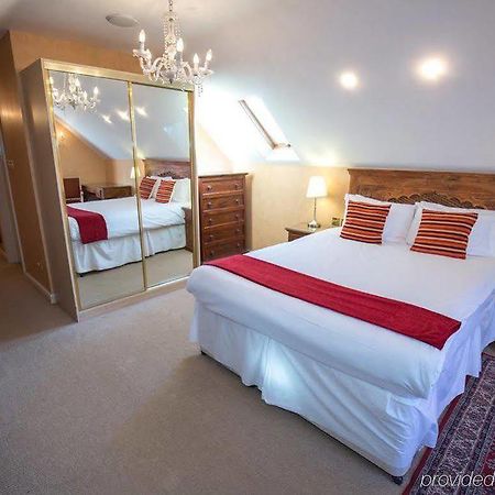 The Peacock Townhouse Hotel Kenilworth - Warwick ภายนอก รูปภาพ