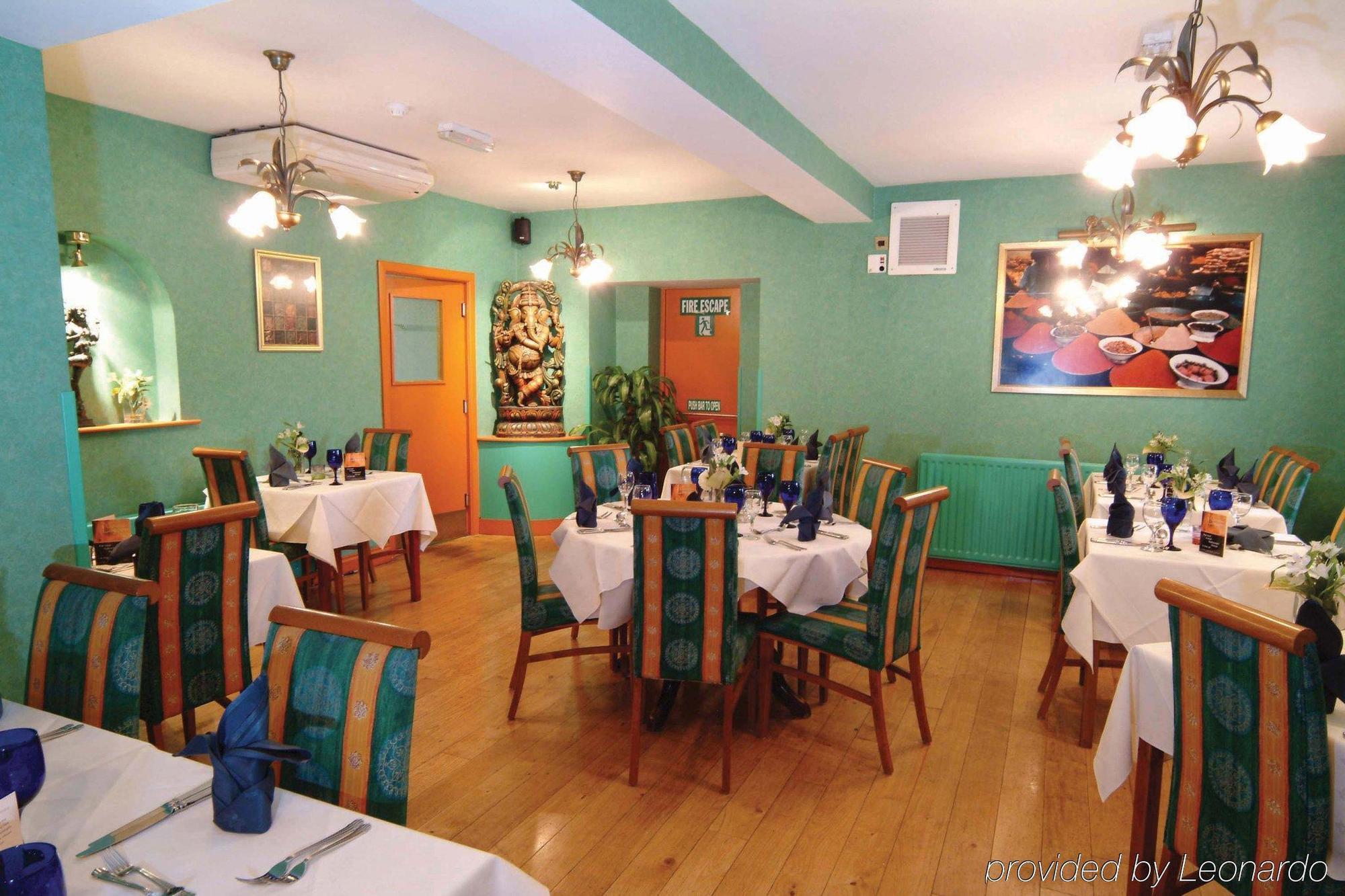 The Peacock Townhouse Hotel Kenilworth - Warwick ภายนอก รูปภาพ