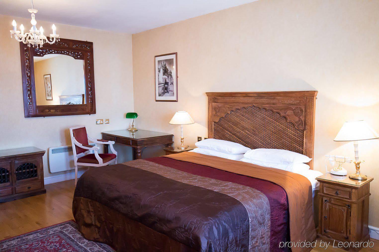 The Peacock Townhouse Hotel Kenilworth - Warwick ภายนอก รูปภาพ